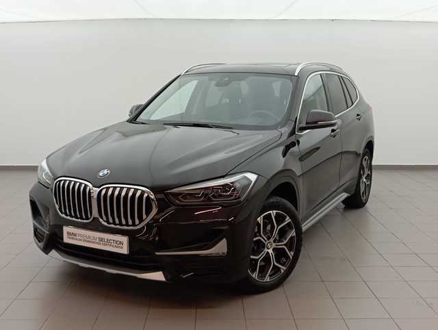 BMW X1 sDrive18d color Marrón. Año 2021. 110KW(150CV). Diésel. En concesionario Augusta Aragon S.A. de Zaragoza