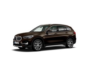 Fotos de BMW X1 sDrive18d color Marrón. Año 2021. 110KW(150CV). Diésel. En concesionario Augusta Aragon S.A. de Zaragoza