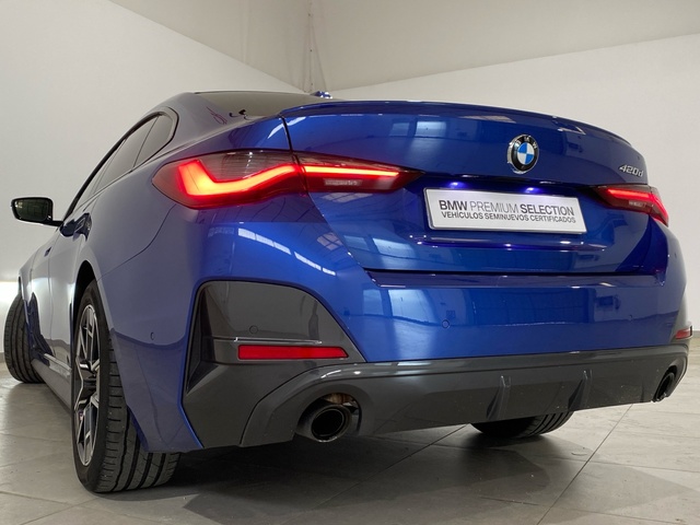 BMW Serie 4 420d Gran Coupe color Azul. Año 2024. 140KW(190CV). Diésel. En concesionario Burgocar (Bmw y Mini) de Burgos