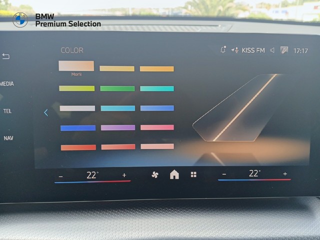 BMW iX2 eDrive20 color Negro. Año 2025. 150KW(204CV). Eléctrico. En concesionario Adler Motor S.L. TOLEDO de Toledo