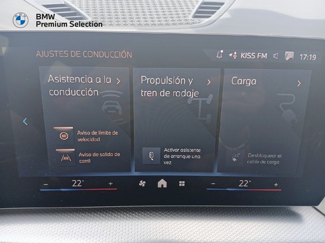 BMW iX2 eDrive20 color Negro. Año 2025. 150KW(204CV). Eléctrico. En concesionario Adler Motor S.L. TOLEDO de Toledo