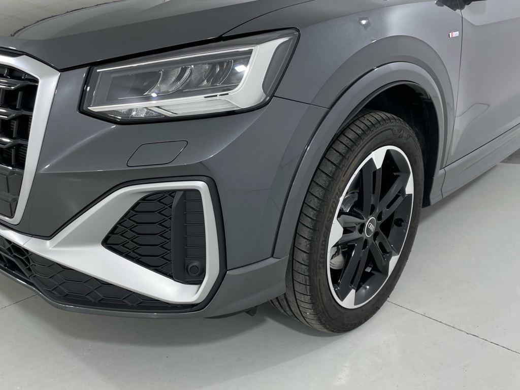 Audi Q2 35 TDI - 6