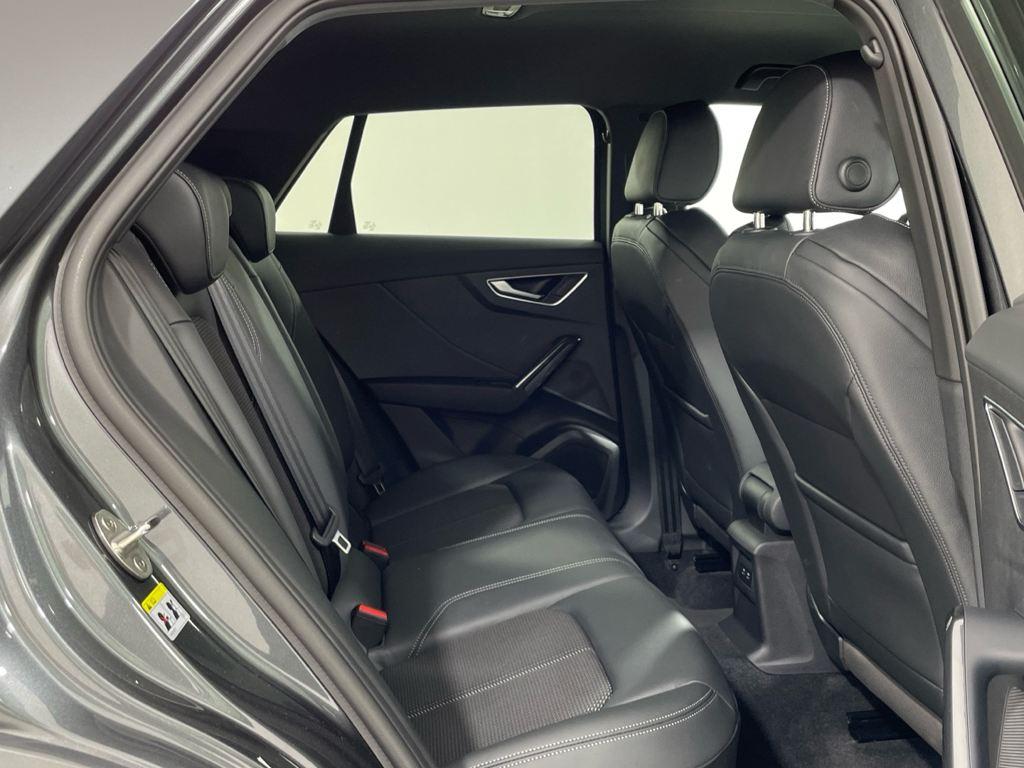 Audi Q2 35 TDI - 8