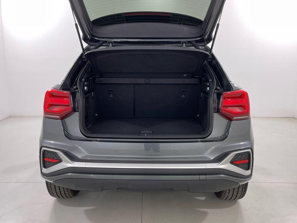 Audi Q2 35 TDI - 10
