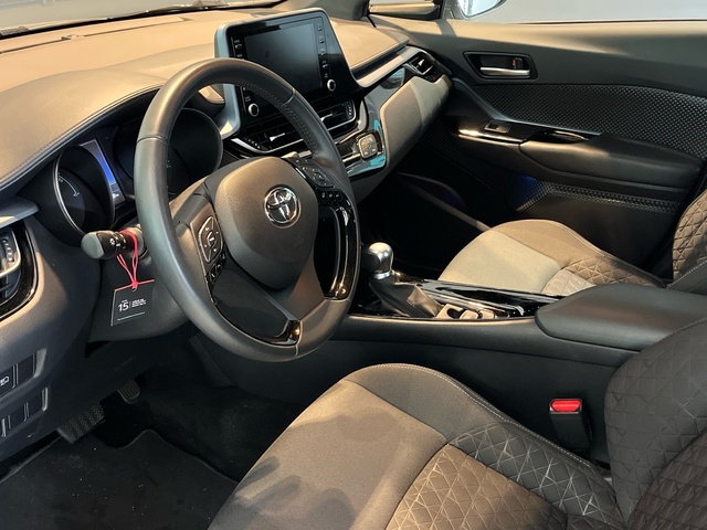 Toyota C-HR 1.8 125H Advance 90 kW (122 CV)