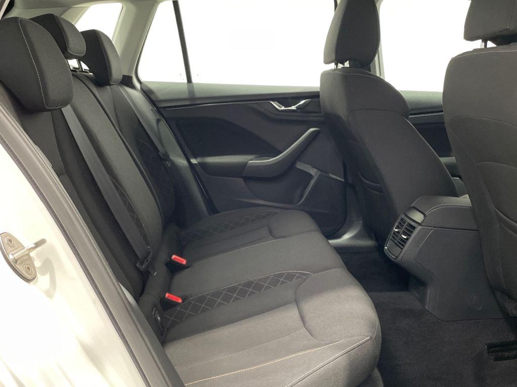Skoda Kamiq 1.0 TSI - 6