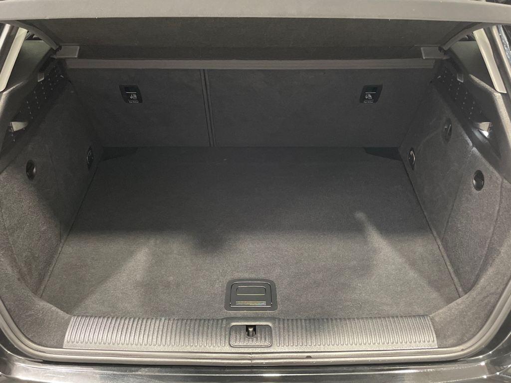 Audi A3 Sportback 1.6 TDI - 10