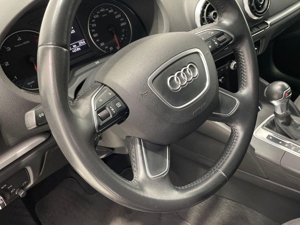 Audi A3 Sportback 1.6 TDI - 13