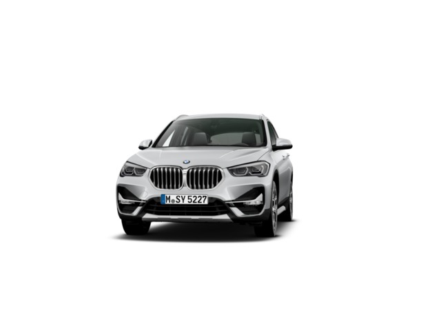 BMW X1 sDrive16d color Gris Plata. Año 2021. 85KW(116CV). Diésel. En concesionario Caetano Cuzco, Alcalá de Madrid