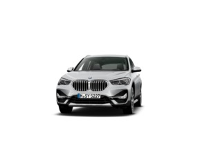 Fotos de BMW X1 sDrive16d color Gris Plata. Año 2021. 85KW(116CV). Diésel. En concesionario Caetano Cuzco, Alcalá de Madrid