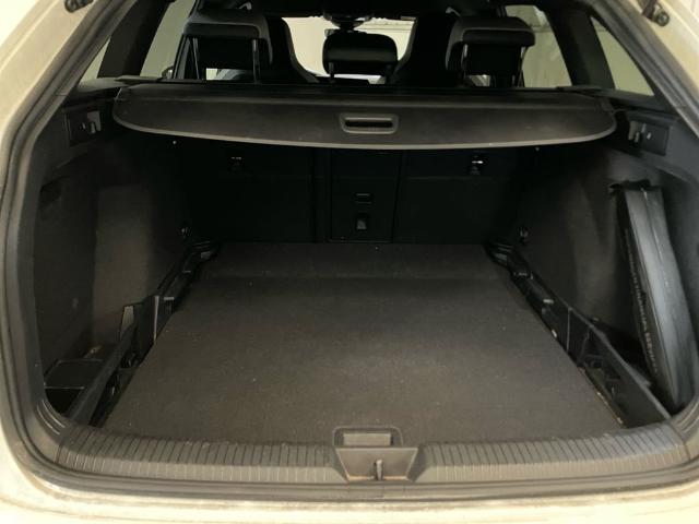 Volkswagen Golf Variant R-Line 2.0 TDI 110 kW (150 CV) DSG