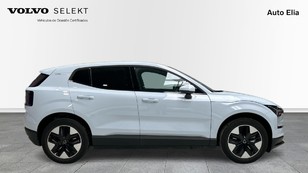 Volvo EX30 Single Motor Extended Range Core Auto 200 kW (272 CV) - 4 Volvo EX30 Single Motor BEV Ocasión 200 KW (272CV) - 4
