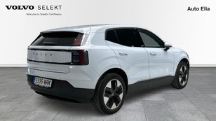 Volvo EX30 Single Motor Extended Range Core Auto 200 kW (272 CV) - 6 Volvo EX30 Single Motor BEV Ocasión 200 KW (272CV) - 6