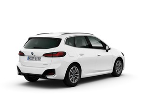 Fotos de BMW Serie 2 220i Active Tourer color Blanco. Año 2024. 125KW(170CV). Gasolina. En concesionario Movilnorte El Carralero de Madrid
