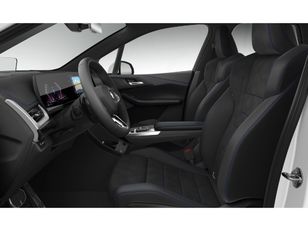 Fotos de BMW Serie 2 220i Active Tourer color Blanco. Año 2024. 125KW(170CV). Gasolina. En concesionario Movilnorte El Carralero de Madrid