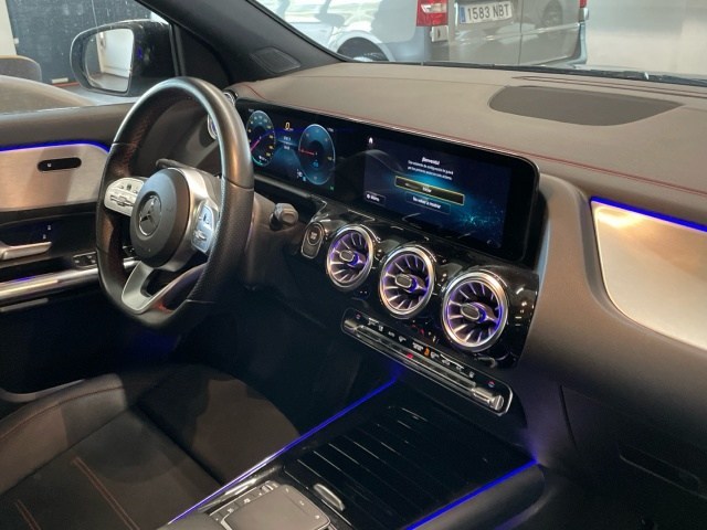 Mercedes-Benz EQA 250 - 10
