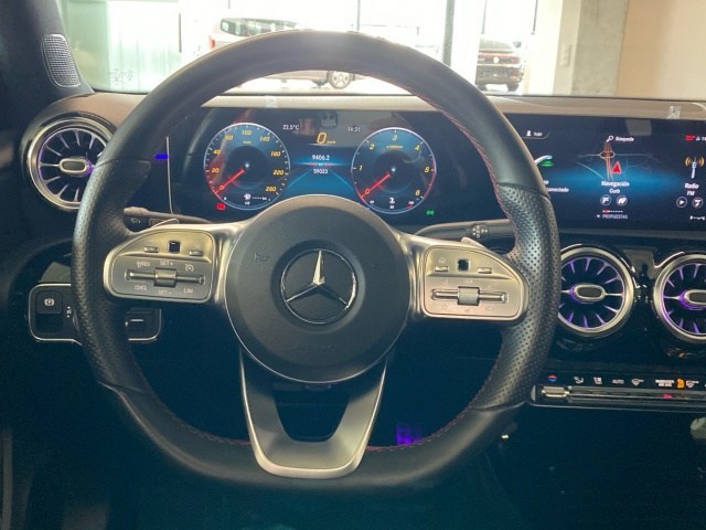 Mercedes-Benz Clase A 200 d - 9