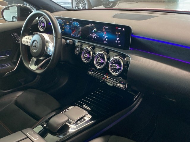 Mercedes-Benz Clase A 200 d - 10