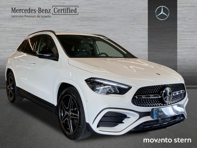 Mercedes-Benz GLA 200 D - 3