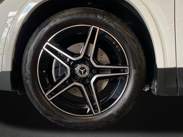 Mercedes-Benz GLA 200 D - 5