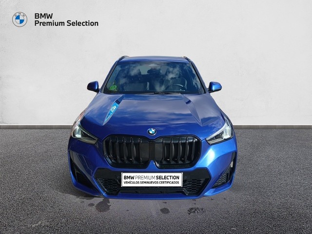 BMW X1 sDrive18d color Azul. Año 2024. 110KW(150CV). Diésel. En concesionario Adler Motor S.L. TOLEDO de Toledo