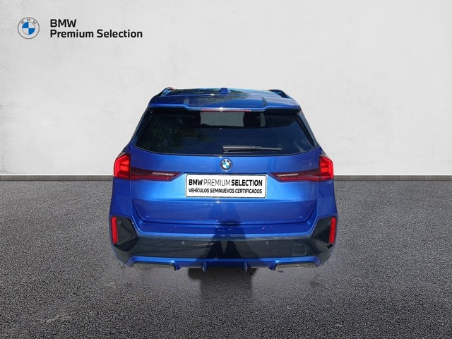 BMW X1 sDrive18d color Azul. Año 2024. 110KW(150CV). Diésel. En concesionario Adler Motor S.L. TOLEDO de Toledo
