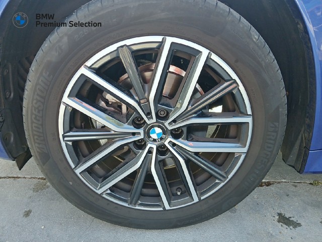 BMW X1 sDrive18d color Azul. Año 2024. 110KW(150CV). Diésel. En concesionario Adler Motor S.L. TOLEDO de Toledo