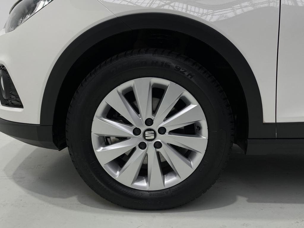 SEAT Arona 1.0 TSI - 8