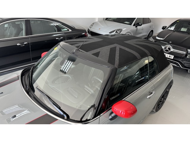 MINI MINI Cabrio John Cooper Works 170 kW (231 CV)