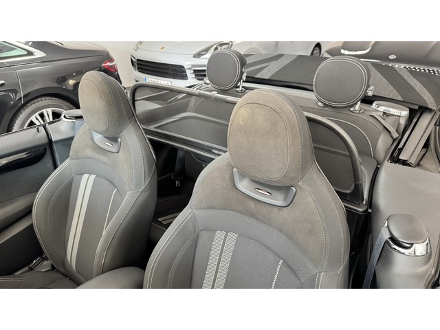 MINI MINI Cabrio John Cooper Works 170 kW (231 CV)