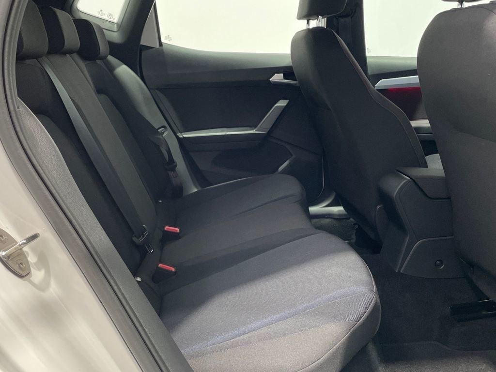 SEAT Arona 1.0 TSI - 6