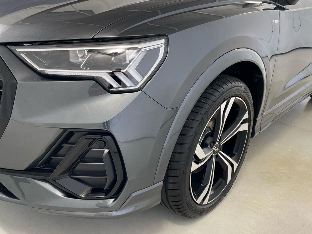 Audi Q3 35 TDI - 6