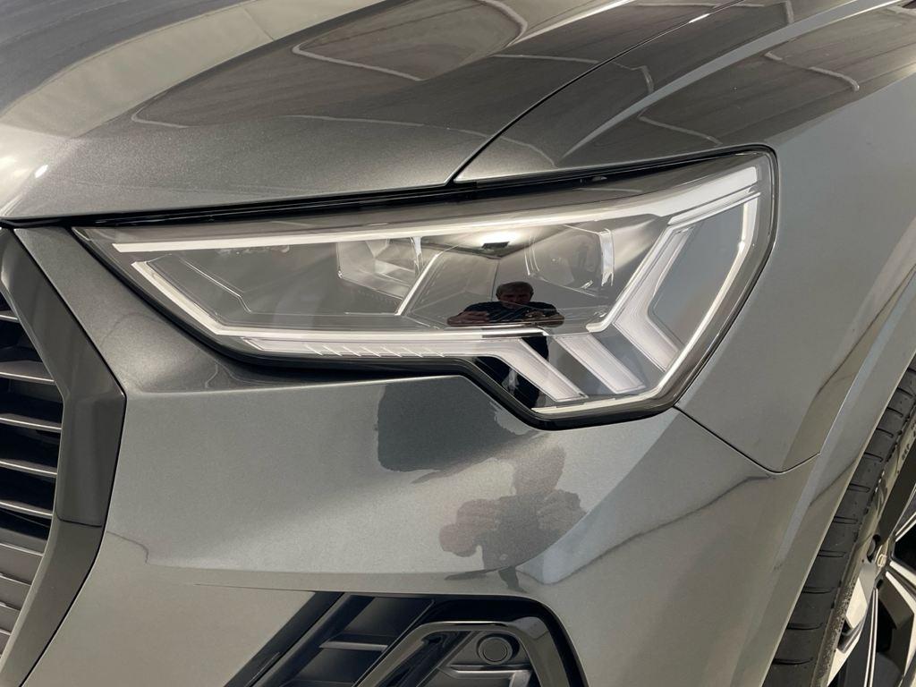 Audi Q3 35 TDI - 17
