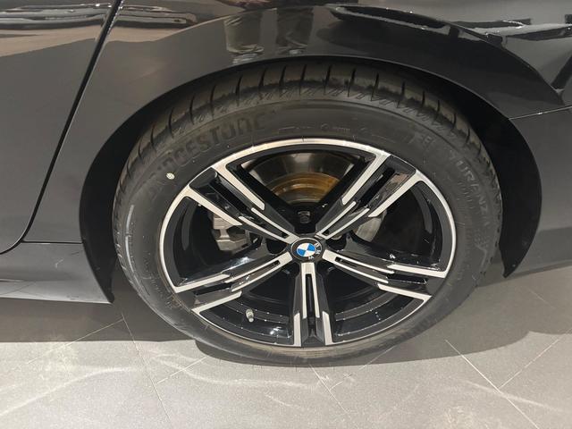 BMW Serie 3 318d Touring color Negro. Año 2024. 110KW(150CV). Diésel. En concesionario Automotor Costa, S.L.U. de Almería