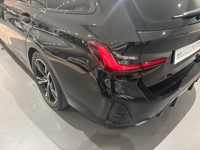 BMW Serie 3 318d Touring color Negro. Año 2024. 110KW(150CV). Diésel. En concesionario Automotor Costa, S.L.U. de Almería