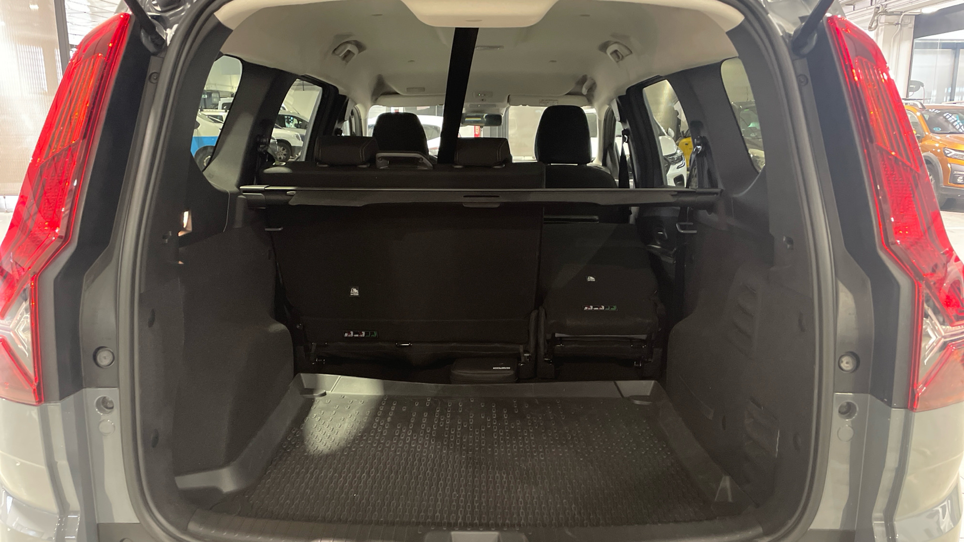 Dacia Jogger Hybrid - 10