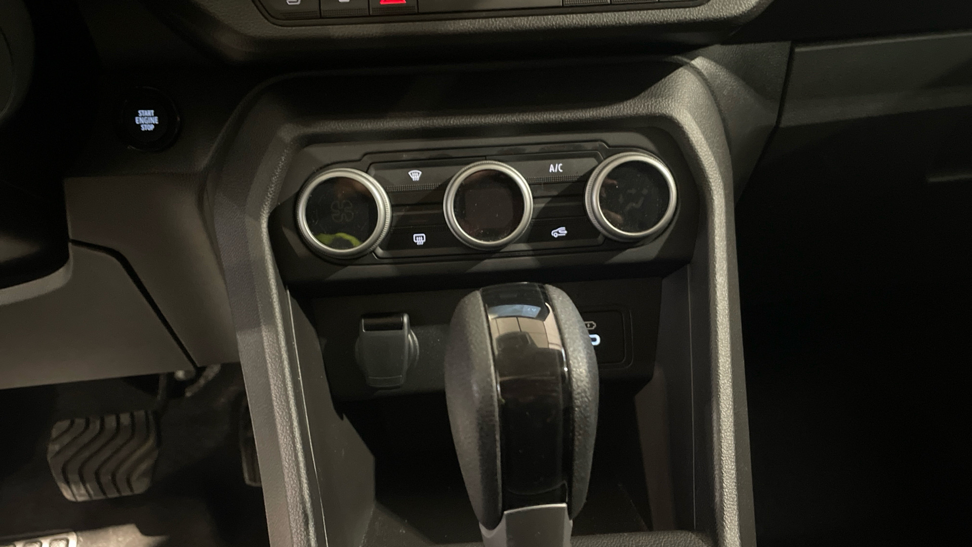 Dacia Jogger Hybrid - 16