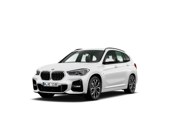 BMW X1 xDrive25e color Blanco. Año 2021. 162KW(220CV). Híbrido Electro/Gasolina. En concesionario Grünblau Motor (Bmw y Mini) de Cantabria