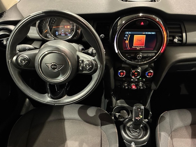 fotoG 6 del MINI MINI 5 Puertas Cooper 100 kW (136 CV) 136cv Gasolina del 2020 en Valencia