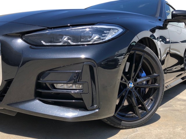 BMW Serie 4 430i Coupe color Negro. Año 2021. 190KW(258CV). Gasolina. En concesionario Momentum S.A. de Madrid