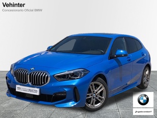 Fotos de BMW Serie 1 118d color Azul. Año 2024. 110KW(150CV). Diésel. En concesionario Vehinter Getafe de Madrid