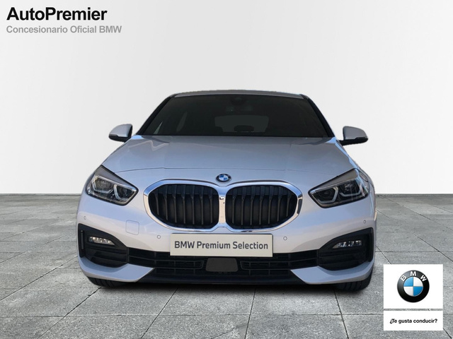 BMW Serie 1 118d color Blanco. Año 2022. 110KW(150CV). Diésel. En concesionario Auto Premier, S.A. - MADRID de Madrid