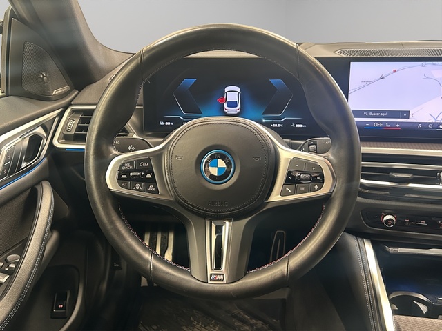BMW i4 M50 color Blanco. Año 2023. 400KW(544CV). Eléctrico. En concesionario FINESTRAT Automoviles Fersan, S.A. de Alicante