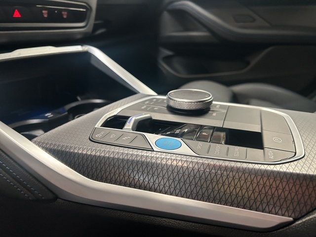 BMW i4 M50 color Blanco. Año 2023. 400KW(544CV). Eléctrico. En concesionario FINESTRAT Automoviles Fersan, S.A. de Alicante