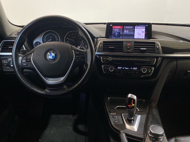 BMW Serie 4 420i Gran Coupe color Blanco. Año 2018. 135KW(184CV). Gasolina. En concesionario Burgocar (Bmw y Mini) de Burgos
