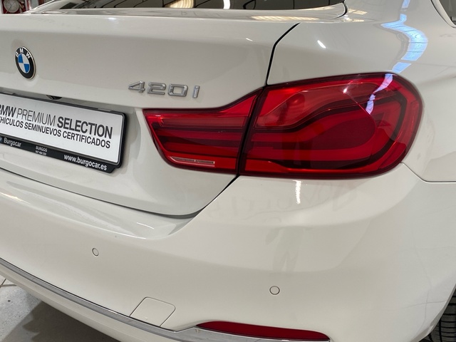 BMW Serie 4 420i Gran Coupe color Blanco. Año 2018. 135KW(184CV). Gasolina. En concesionario Burgocar (Bmw y Mini) de Burgos