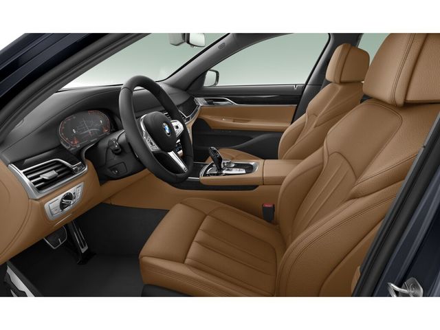 BMW Serie 7 740d color Negro. Año 2022. 250KW(340CV). Diésel. En concesionario Móvil Begar Alicante de Alicante