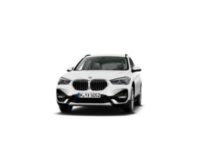 Fotos de BMW X1 sDrive18i color Blanco. Año 2021. 103KW(140CV). Gasolina. En concesionario San Rafael Motor LUCENA, S.L. de Córdoba