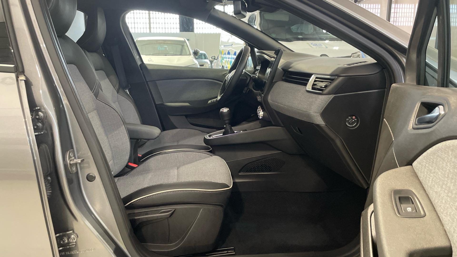 Renault Clio TCe 90 - 13