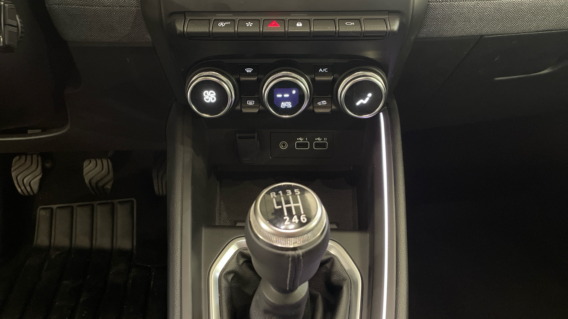 Renault Clio TCe 90 - 16